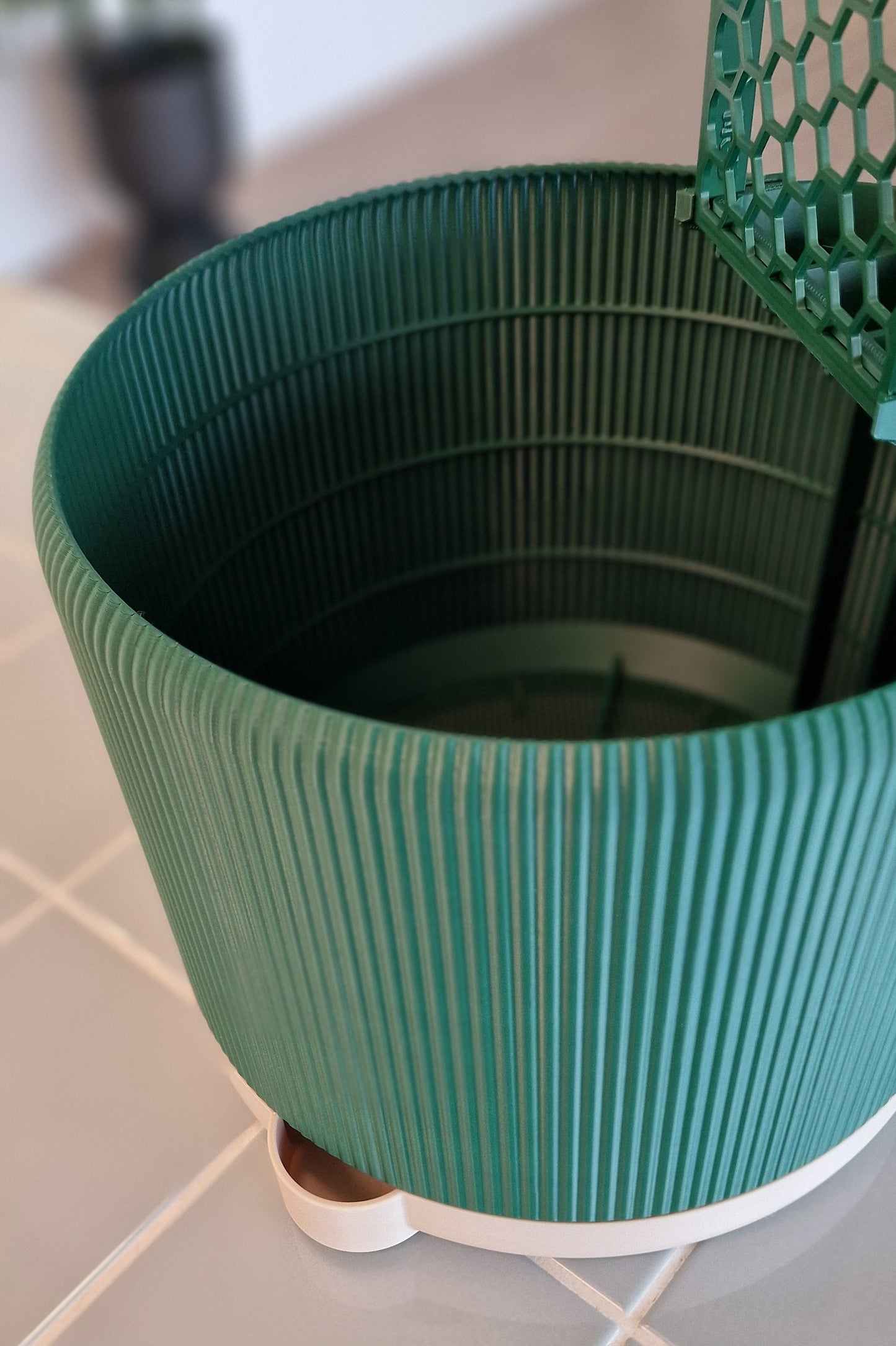 Anchor Planter for D-Shaped Moss Pole: 12 L (Ribbed Design)